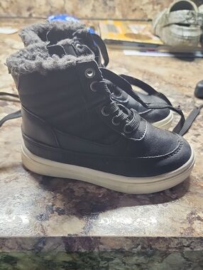 Kid's Black Faux-Fur Lined High-Top Sneakers